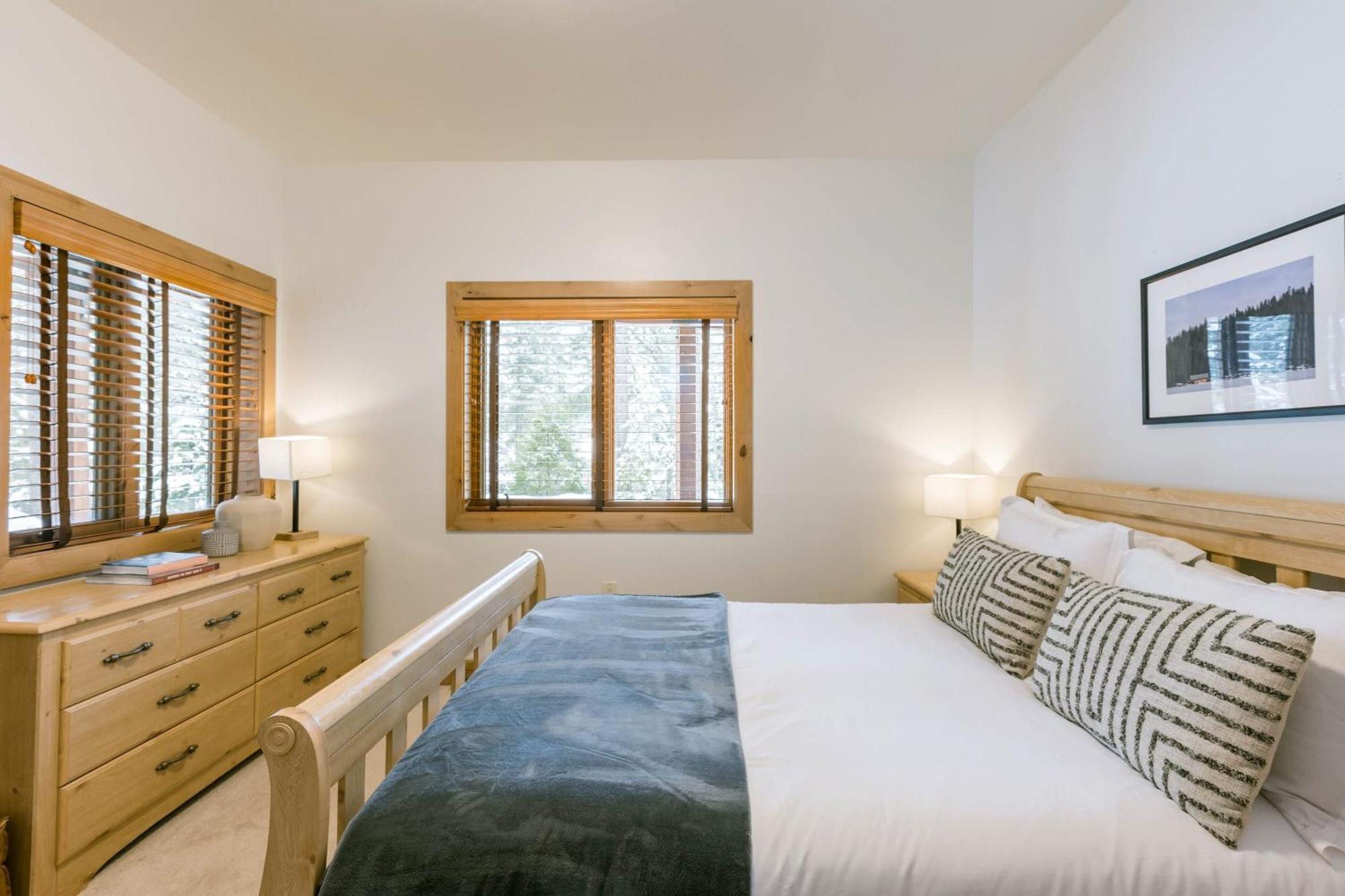 Coyote Moon By Avantstay Cabin Wsauna Mins From Dt Truckee Northstar Buitenkant foto